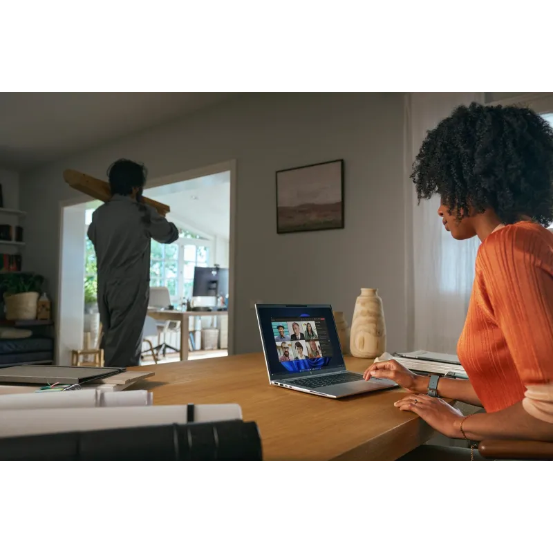 Laptop HP EliteBook 650 G10 / 9B2L8US / Intel i7-13 / 16GB / SSD 256GB / Intel Xe / FullHD / Win 11 Pro / Srebrny