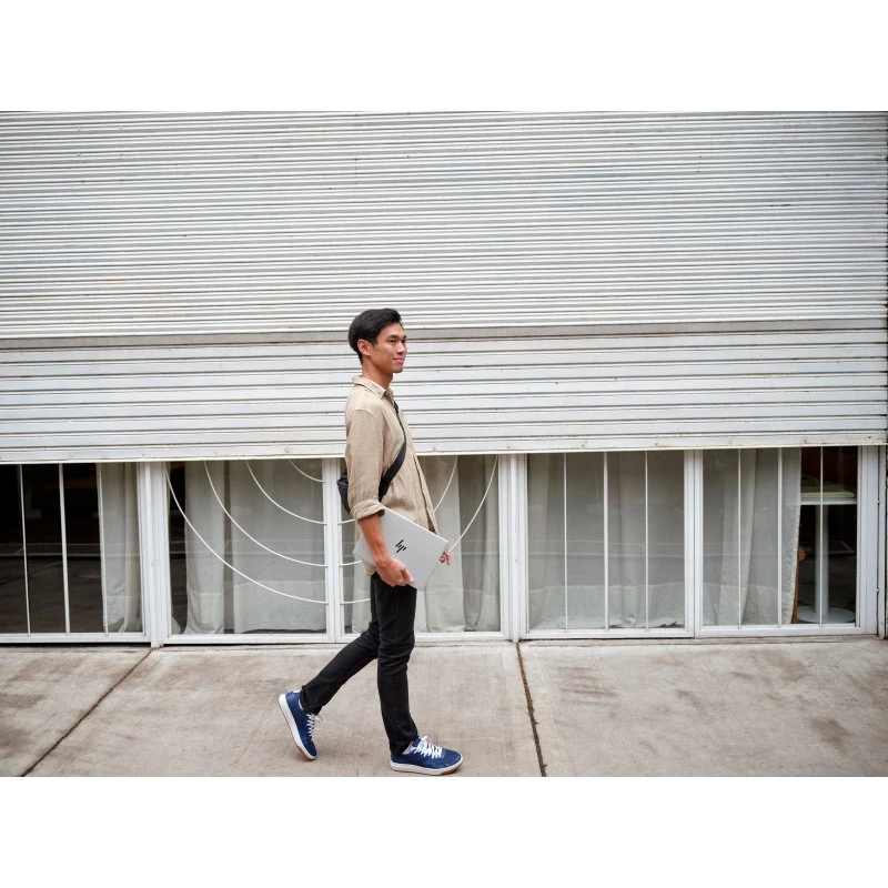 Laptop HP Pavilion 15-eg3009na / 800Q7EA / Intel i3-13 / 8GB / SSD 256GB / Intel UHD / FullHD / Dotyk / Win 11 / Srebrny