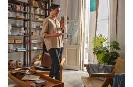 Laptop HP Pavilion 15-eh3010na / 8B3U1EA / AMD Ryzen 7 / 16GB / SSD 512GB / AMD Radeon / FullHD / Win 11 / Srebrny