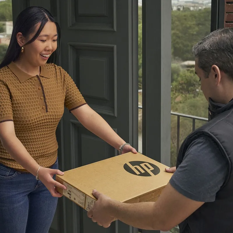 Biznesowy Laptop HP EliteBook 860 G10 / 9G0F9ET / Intel Ultra 7 / 16GB / SSD 512GB / Intel Xe / WUXGA / Win 11 Pro / Srebrny