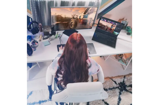 Gamingowy Laptop Omen HP 16-n0200ca / 6J813UA / Ryzen 7 / 32GB / SSD 2TB / RTX 3070Ti 8GB / FullHD / 144 Hz / Win 11 / Czarny