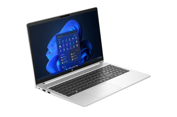 Biznesowy Laptop HP ProBook 450 G10 / 9C4H1UT / Intel i5-13 / 32GB / SSD 1TB / Intel Xe / FullHD / Win 11 Pro