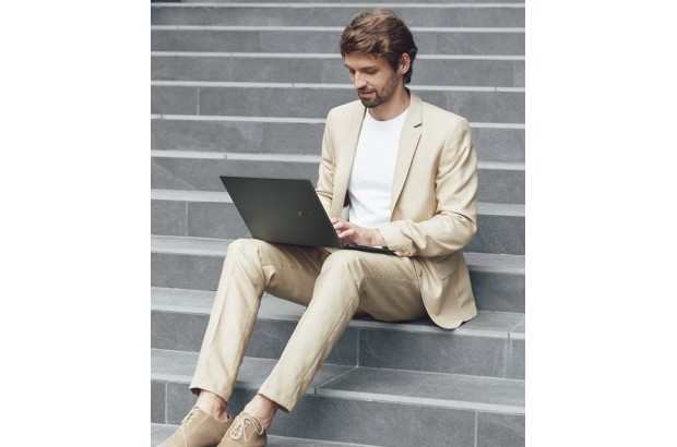 Laptop Asus ZenBook 14 Q415 / Q415MA-U5512 / Intel Ultra 5 / 8GB / SSD 1TB / Intel Graphics / WUXGA / OLED / Dotyk / Win 11