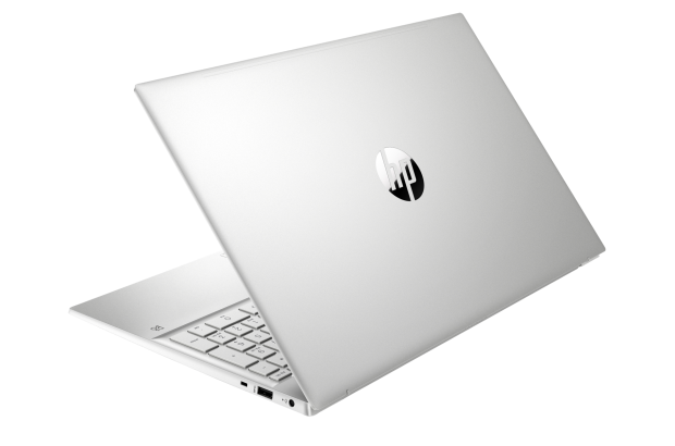 Laptop HP Pavilion 15-eg2013nq / 6M344EA / Intel Core i7 / 16GB / SSD 512GB / Nvidia MX550 / FullHD / FreeDos / Srebrny