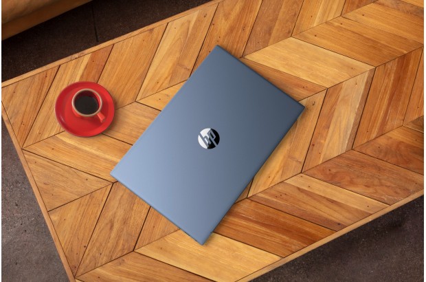 Laptop HP Pavilion 15-eh3989nw / 84A09EA / AMD Ryzen 7 / 16GB / SSD 512GB / AMD Radeon / FullHD / Win 11 / Niebieski