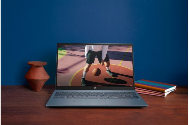 Laptop HP Pavilion 15-eh3989nw / 84A09EA / AMD Ryzen 7 / 16GB / SSD 512GB / AMD Radeon / FullHD / Win 11 / Niebieski