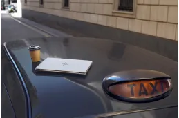 Laptop HP EliteBook 650 G10 / 85D48EA / Intel i7-13 / 32GB / SSD 1TB / Intel Xe / FullHD / Win 11 Pro / Srebrny