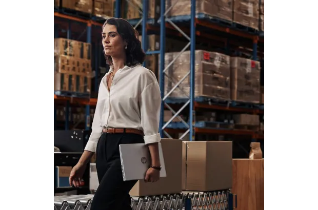 Biznesowy Laptop HP ProBook 450 G10 / AD1R9ET / Intel i5-13 / 16GB / SSD 512GB / Intel Xe / FullHD / Win 11 Home