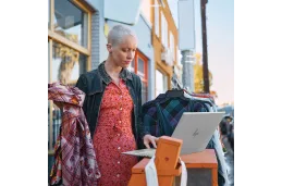 Laptop Envy HP 16-h1023dx / 7Z0P3UA / Intel i9-13 / 64GB / SSD 2TB / Nvidia RTX 4060 / WQXGA / 120Hz / Win 11 Pro / Srebrny