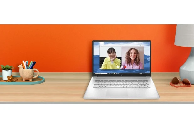 Laptop HP 17-cp3045cl / 81R24UA / AMD Ryzen 7 / 16GB / HDD 1TB / SSD 512GB / AMD Radeon / HD+ / Win 11 / Dotyk / Srebrny