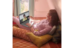 Laptop HP 17-cp3045cl / 81R24UA / AMD Ryzen 7 / 32GB / HDD 1TB / SSD 512GB / AMD Radeon / HD+ / Win 11 / Dotyk / Srebrny