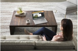 Laptop HP Pavilion 17T-CN400 / B84P2U8 / Core 7 / 16GB / SSD 1TB / Intel Xe / FullHD / Win 11 / Różowy