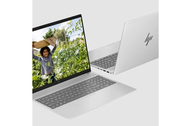 Laptop HP Pavilion Plus 16-ab1025cl / 9R8T4UA / Intel ultra 7 / 32GB / SSD 1TB /  NVIDIA RTX 4050 / WQXGA / Win 11 / Srebrny