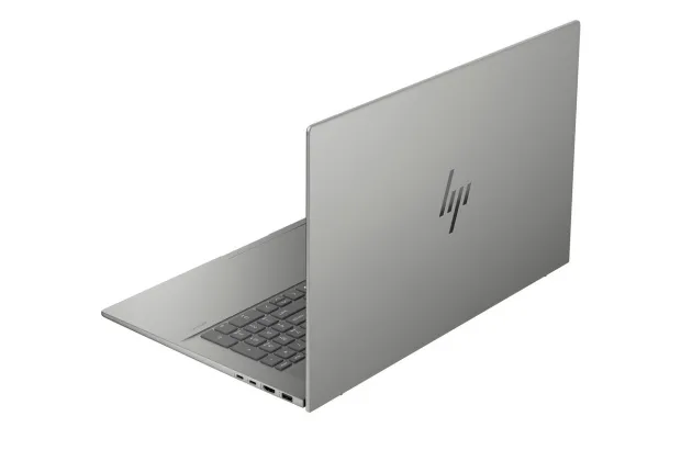 Laptop HP ENVY 17-cw1097nr / 9U7B9UA / Intel Ultra 7 / 32GB / SSD 2TB / RTX 3050 4GB / UHD / Win 11 / Srebrny