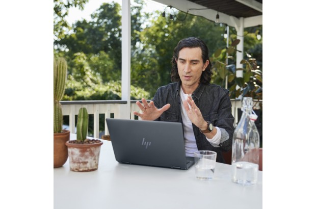 Laptop HP Spectre 14 x360 14-eu0088nw / A19PFEA / Intel Ultra 7 / 32GB / SSD 1 TB / Intel Arc / 3K / Win 11 Pro / Czarny