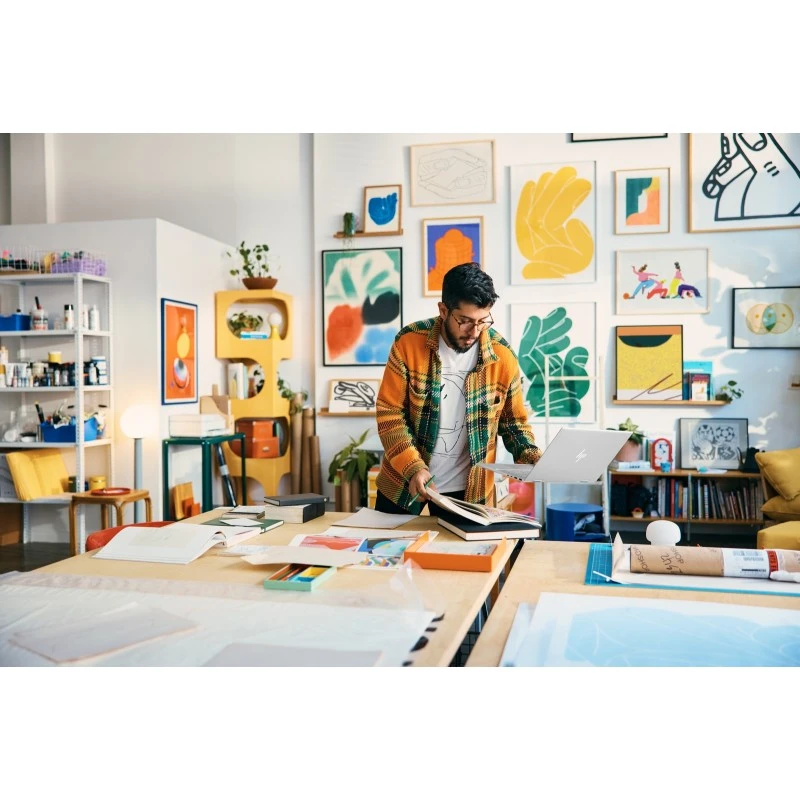 Laptop 2w1 HP ENVY x360 15-ew1073cl / 7F5R0UA / Intel i7-13 / 32GB / SSD 1TB / Intel Xe / FullHD / Dotyk / Win 11 / Srebrny