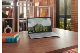 Laptop HP 17-cp3055cl / 9X495UA / AMD Ryzen 5 / 32GB / SSD 1TB / Radeon / HD+ / Dotyk / Win 11 Pro / Srebrny