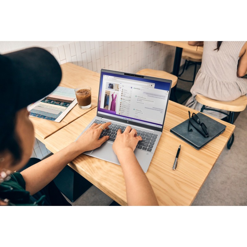 Laptop HP Pavilion Plus 14-ew1001na / A30R4EA / Intel Ultra 7 / 32GB / SSD 1 TB / Intel Arc / 3K OLED / Win 11 / Niebieski