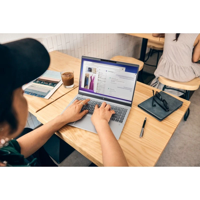 Laptop HP Pavilion Plus 14-ew1001na / A30R4EA / Intel Ultra 7 / 32GB / SSD 1 TB / Intel Arc / 3K OLED / Win 11 / Niebieski