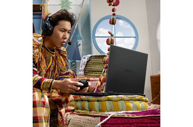 Gamingowy Laptop Omen HP 16-wd0008nw / B4MC7EA / Intel i5-13 / 16GB / SSD 512GB / RTX 4050 / FullHD / FullHD / FreeDOS