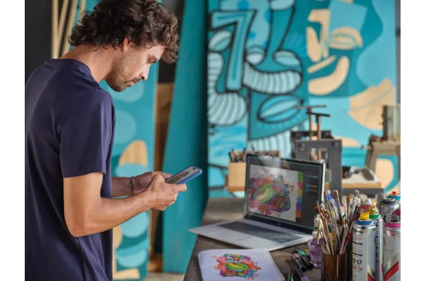 Laptop HP Envy 17-da0003na / A20JZEA / Intel Ultra 5 / 16GB / 512GB / Intel Arc / FullHD / Dotyk / Win 11 / Srebrny