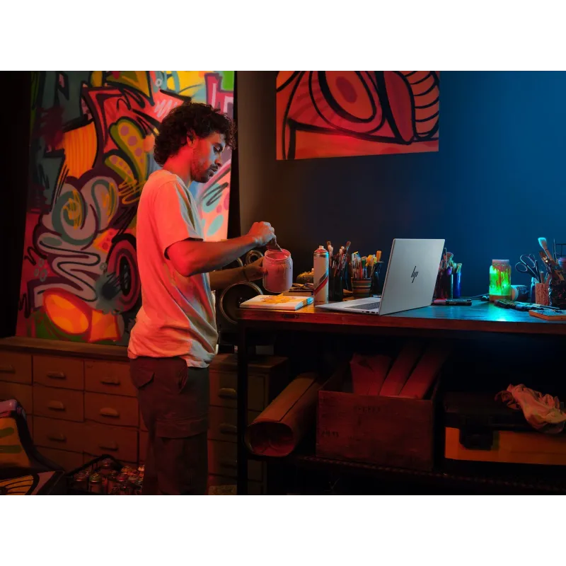 Laptop HP Envy 17-da0003na / A20JZEA / Intel Ultra 5 / 16GB / 512GB / Intel Arc / FullHD / Dotyk / Win 11 / Srebrny