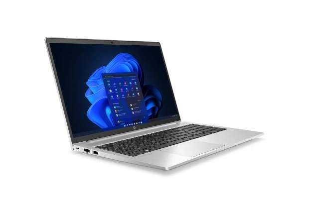 Laptop HP Probook 450 G9 / 687N8UT / Intel Core i5 / 8GB / SSD 256GB / Intel Xe / FullHD / Win 11 Pro / Srebrny