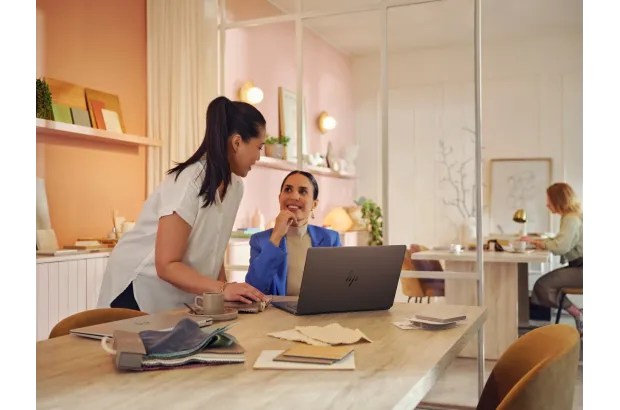 Laptop 2w1 HP OmniBook Ultra Flip 14-fh0089nw / B2MF5EA / Intel Ultra 9 / 32GB / SSD 1TB / Intel Arc / 14" 3K / Dotyk / Win 11