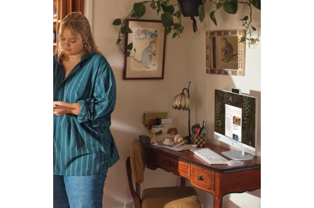 Komputer All in One HP 27-cr1000ng / A45F5EA / Intel Ultra 5 / 16GB / SSD 1TB / Intel UHD / FullHD / Dotyk / Win 11 / Biały