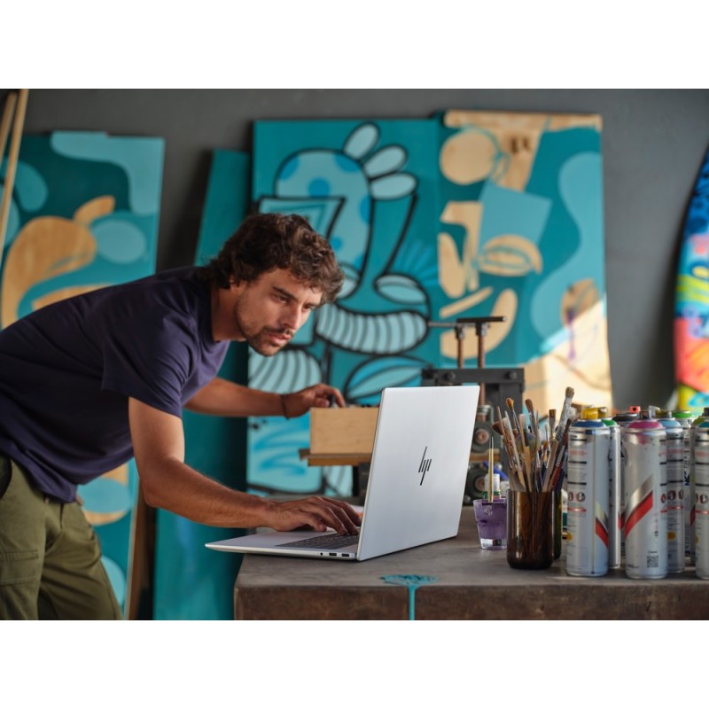 Laptop Envy HP 17-da0011na / A30RKEA / Intel Ultra 7 / 32GB / SSD 1TB / Intel Arc / FHD / DOTYK / Win 11 Pro / Srebrny