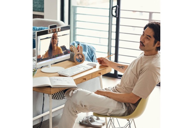 Komputer All in One 24-cr0027nf / 9Z2Y3EA / AMD Ryzen 5 / 16GB / SSD 512 GB / Radeon / FullHD / Win 11 Pro / Biały