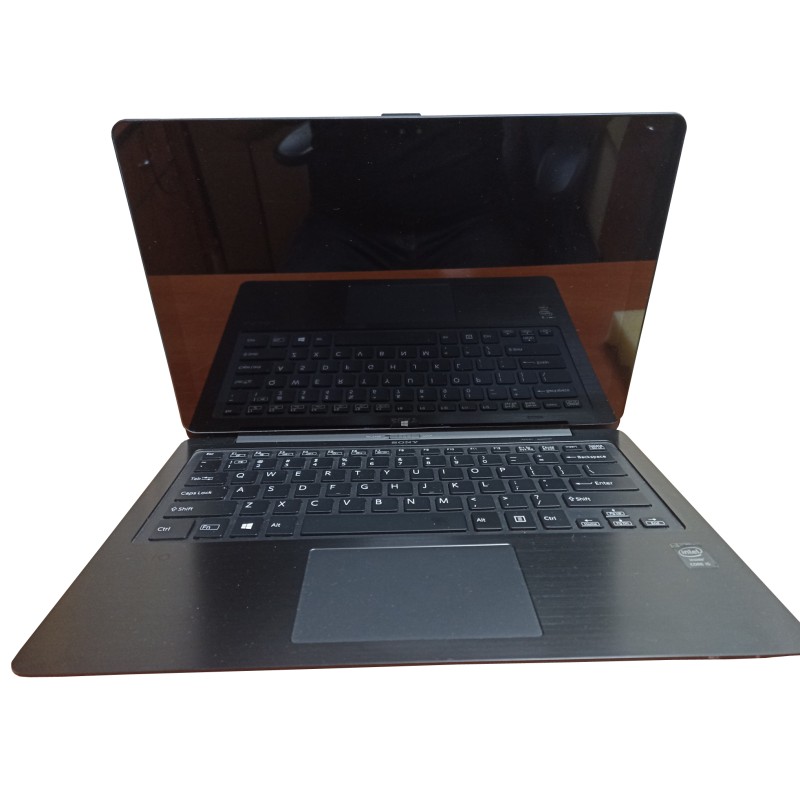 Laptop Sony Vaio SVF13N190X / Intel Core i5-4200U / 8GB / 128GB SSD / Intel HD 4400 / 13,3" FHD / Win 10 / Czarny