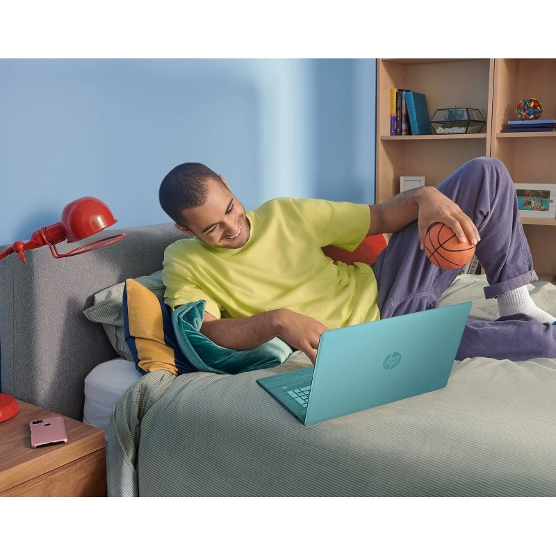 Laptop HP 17-cn3130ds / A57F4UA / Intel N200 / 16GB / SSD 1TB / Intel UHD / HD+ / Win 11 Pro / Niebieski