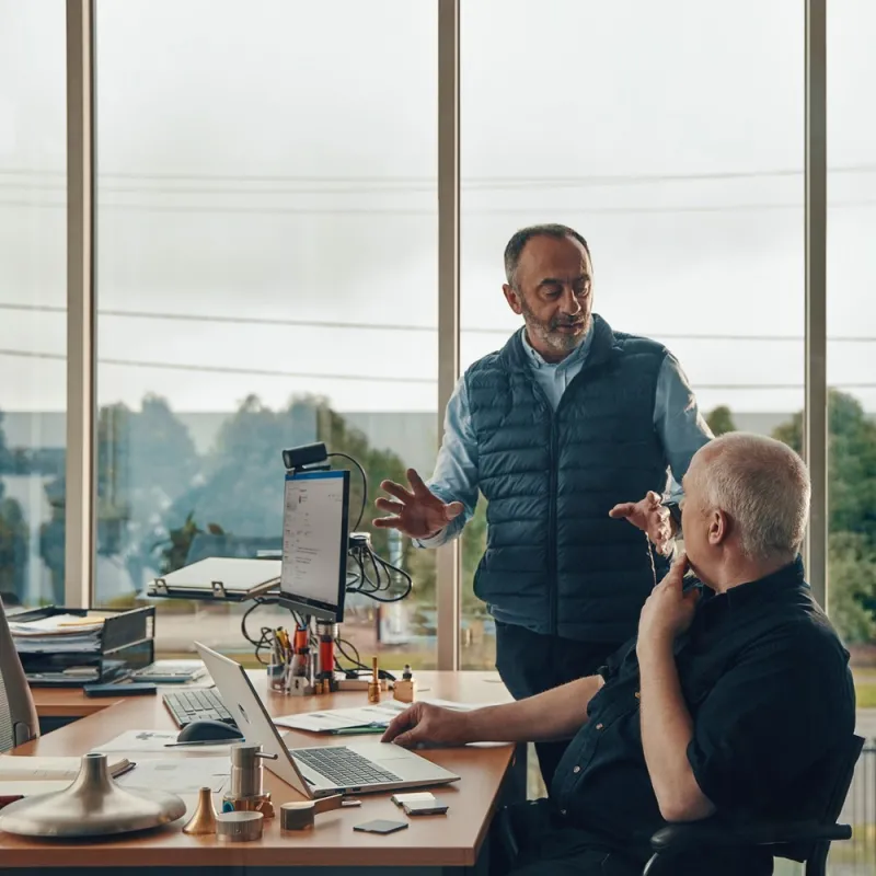 Laptop ProBook HP 450 G10 / 968R0ET / Intel i5-13 / 32GB / SSD 2TB / Intel Xe / FullHD / Win 11 Pro / Srebrny