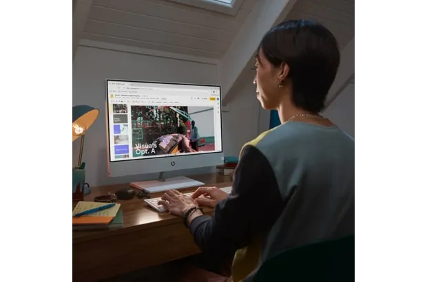 Komputer All in One HP 27-ca0075nf / 9Z2Y5EA / AMD Ryzen 7 / 32GB / SSD 1TB / AMD Radeon / QHD / Win 11 / Biały