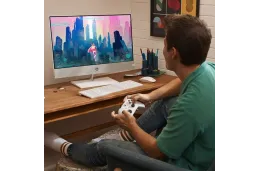 Komputer All in One HP 27-ca0075nf / 9Z2Y5EA / AMD Ryzen 7 / 32GB / SSD 1TB / AMD Radeon / QHD / Win 11 / Biały