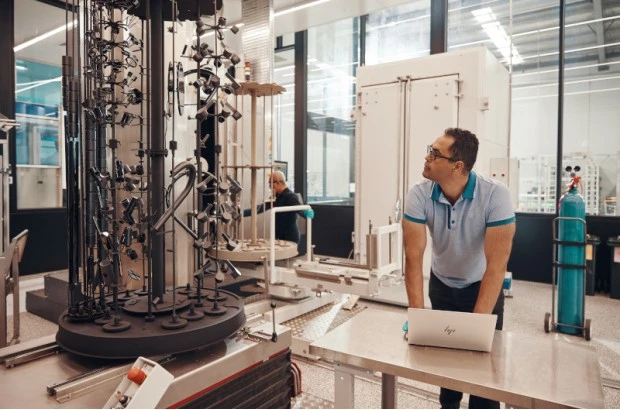 Laptop 2w1 HP x360 EliteBook 1040 G10 / BR4S8E8 / Intel i5-13 / 16GB / SSD 256GB / Intel Xe / WUXGA / Dotyk / Win 11 Pro