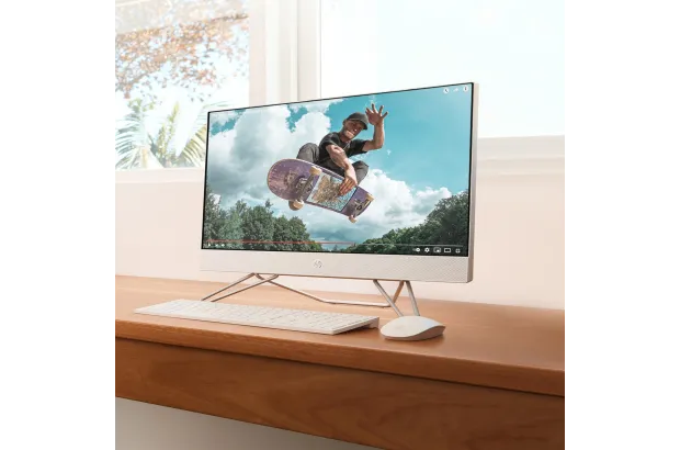 Komputer All in One HP 24-cb1035ns / 6G1M5EA / Intel i5-12 / 8GB / SSD 512GB / Intel Xe / FullHD / Win 11 / Biały