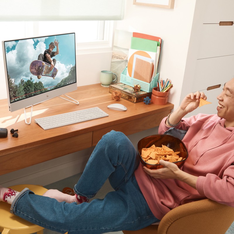 Komputer All in One HP 24-cb1005ns / 6K6P3EA / Intel i3 / 32GB / SSD 1TB / Intel UHD / FullHD / Win 11 / Biały