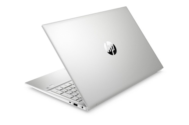 HP Pavilion 15-eh3333nw / 9R3C1EA / AMD Ryzen 5 / 32GB / SSD 2TB / AMD Radeon / FullHD / Win 11 Pro / Srebrny