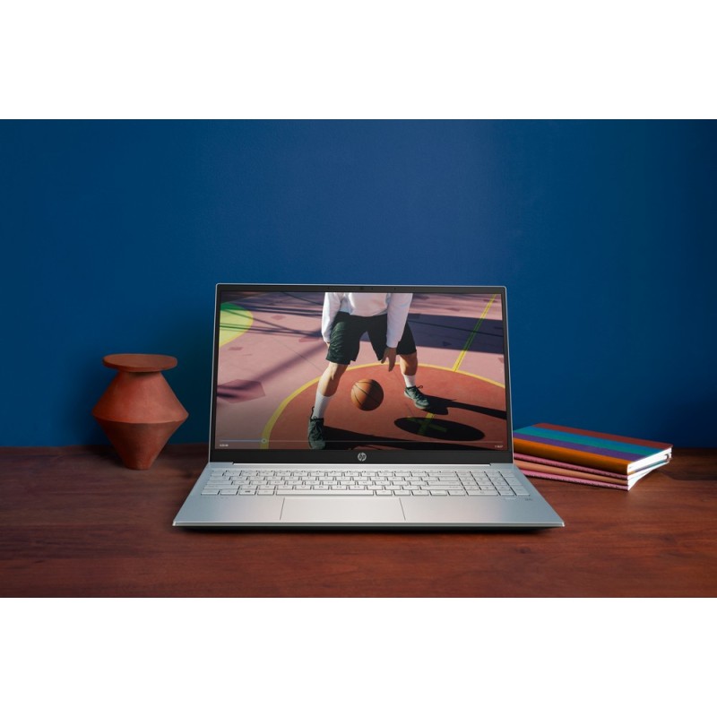 HP Pavilion 15-eh3333nw / 9R3C1EA / AMD Ryzen 5 / 32GB / SSD 1TB / AMD Radeon / FullHD / Win 11 / Srebrny