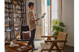 HP Pavilion 15-eh3333nw / 9R3C1EA / AMD Ryzen 5 / 16GB / SSD 1TB / AMD Radeon / FullHD / Win 11 Pro / Srebrny