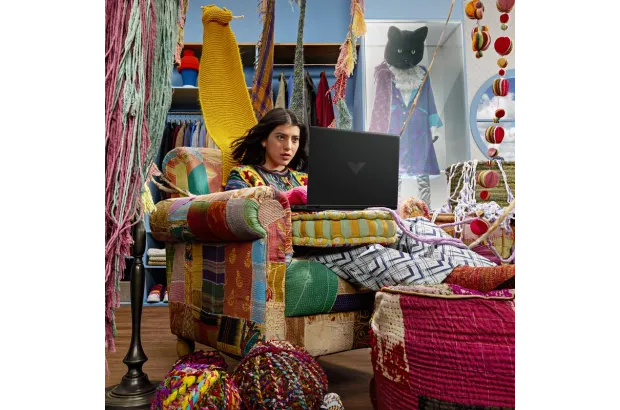 Gamingowy Laptop Victus HP 16-s0006nw / 9R862EA / AMD Ryzen 7 / 64GB / SSD 2TB / RTX 4070 / QHD / 240Hz / Win 11 PRO