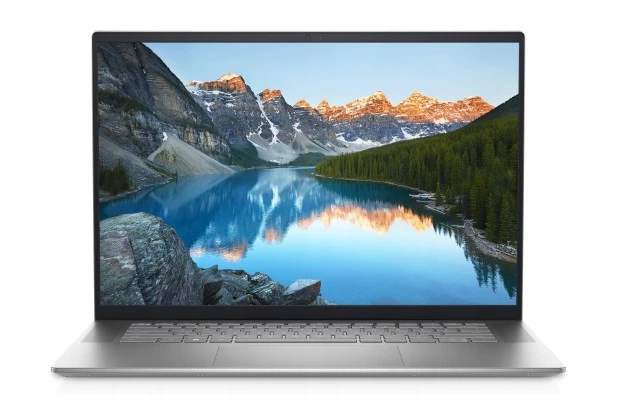 OUTLET Laptop Dell Inspiron 5620 / INS0129312-R0021566 / Intel Core i5 / 16GB / SSD 512GB / Intel Xe / FullHD / Win 11
