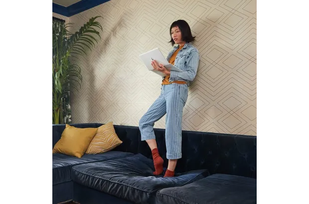 Laptop HP 14-ep1063cl / 9R8T2UA / Intel Core 3-100U / 16GB / SSD 512GB / Intel UHD / FullHD / Win 11 Pro / Srebrny