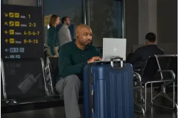 Laptop HP EliteBook 830 G10 / 8Q4P7EC / Intel i5-13 / 32GB / SSD 2TB / Intel Xe / WUXGA / Win 11 Pro / Srebrny