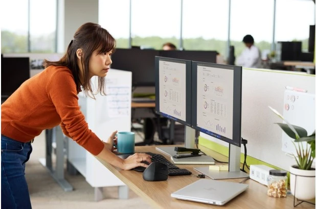 Laptop HP EliteBook X G1a 14 / B9ZW9ET / Ryzen AI 9 HX PRO / 64GB / SSD 2TB / Radeon 890M / 2.8K OLED / Win 11 Pro / Srebrny