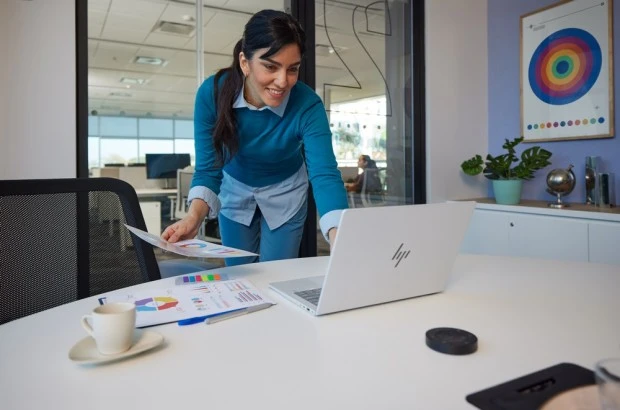 Laptop HP EliteBook X G1i 14 / B9ZY2ET / Ultra 7 / 5G LTE / 32GB / SSD 1TB / Intel Arc / WUXGA / Win 11 Pro / Srebrny