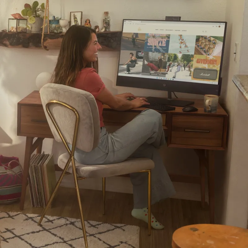 All in One HP Pavilion 32-b0001nf / 63Q70EA / Intel i7 / 32GB / SSD 1TB / Nvidia GTX 1650 / UHD / Win 11 Pro / Czarny