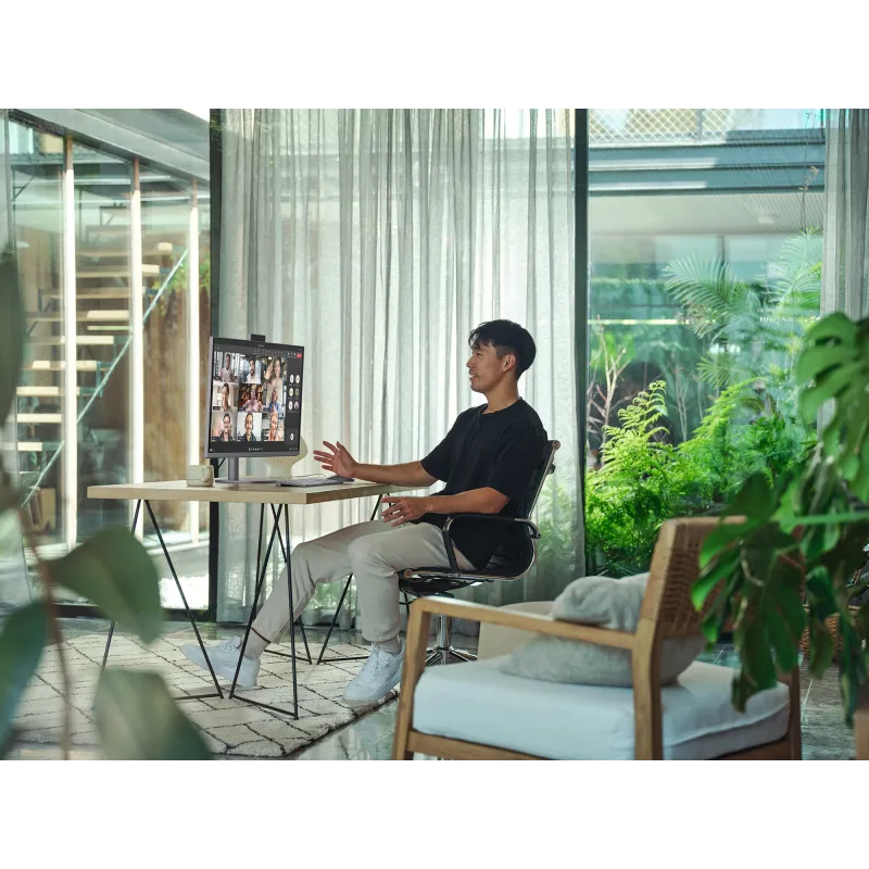 Komputer HP OmniStudio X AiO 32-c0005nw / B4LE4EA / Intel Ultra 7 / 32GB / SSD 1TB / Intel Arc / 4K / Win 11 / Szary